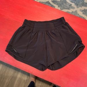 LuluLemon hotty hot shorts